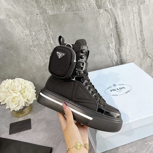 Prada 2021 Autumn and Winter latest bag series counters new thick-bottom loose cake sneakers 35-40-6ed05eab